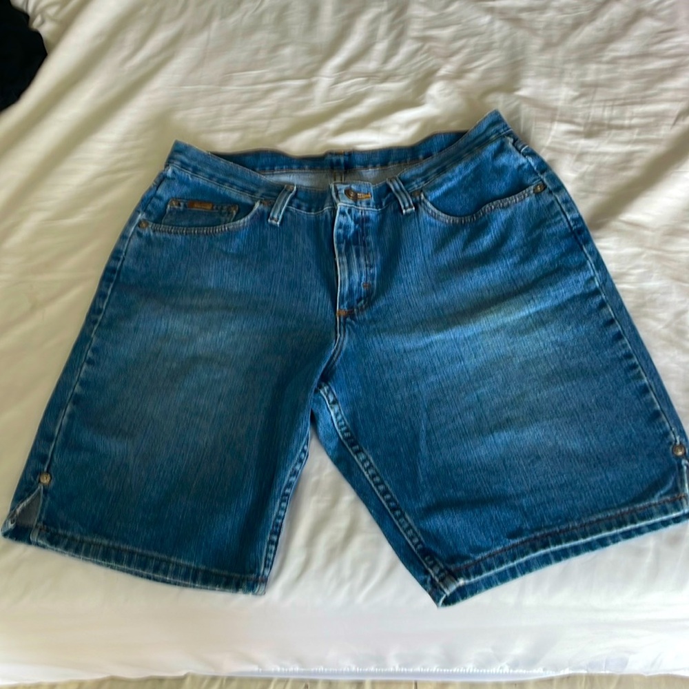 Women’s Rider high rise denim shorts